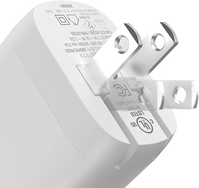Amazon Basics 20W Foldable USB-C Wall Charger with Power Delivery for Tablets & Phones (iPhone 16/15/14/13/12/11/X, iPad, Samsung), Portable, non-PPS, White