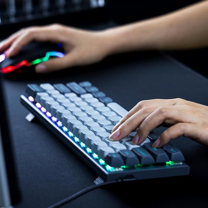 E-YOOSO Hz-61 60% RGB Mechanical Gaming Keyboard Wired, Magnetic Switch, PBT Keycaps, Hot Swappable Mechanical Keyboard Compact Desigh for PC/Mac