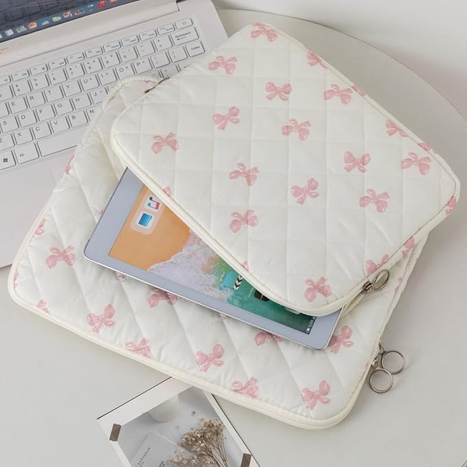 Cutecore Bow Puffy Quilted Laptop Sleeve Y2K Preppy Tablet Protective Case Girly Coquette Aesthetic Notebook Pouch (Pink,13 inch)