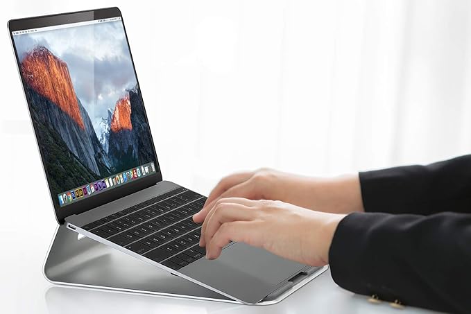 Mount-It! Tilted Laptop Riser for MacBook and iPad Pro - Ergonomic Laptop and Tablet Wedge - Notebook Cooling Stand for MacBook Pro, Chromebook, iPad Pro, Drawing Tablets with 11"-15" Screens