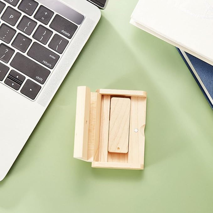 USB Flash Drive, 8GB Wooden USB2.0 High Speed USB Thumb Drives Memory Stick Pen Date Storage Stick Pendrive (Maple Rotatable)
