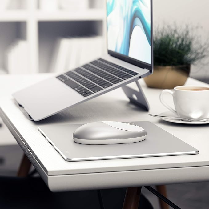 Satechi M1 Wireless Bluetooth Mouse, USB-C Rechargeable, Compact & Portable, for MacBook Air/Pro/Nro, iPad Air/Pro, iPad mini, Mac mini, iMac & Windows - Silver