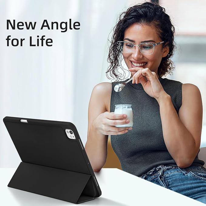 Akkerds Compatible with iPad Pro 13 Inch Case (M5/M4) 2025/2024, for iPad 13 Pro Case with Pencil Holder, Slim Trifold Stand Protective Cover with Soft TPU Back, Auto Wake/Sleep (Black)