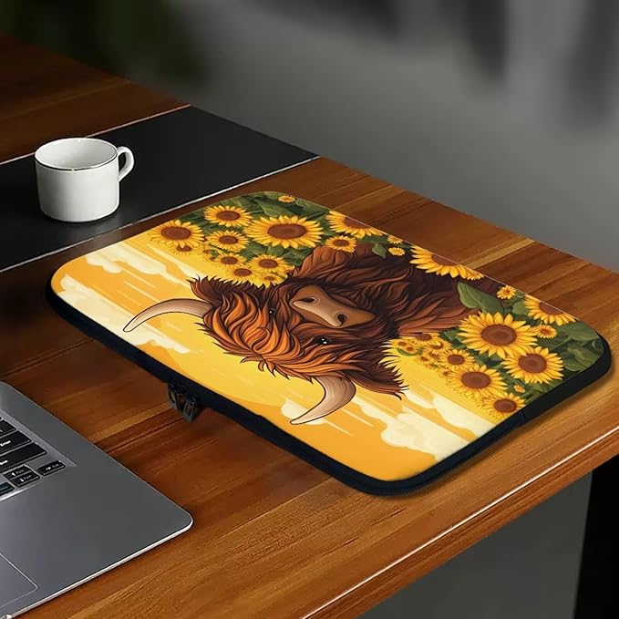 Highland Cow Laptop Protective Sleeve for Women 10inch Computer Sleeve Bag Sunflower Portable Lap Top Case Suitable for Travel School Office Neatly Organizers Brown