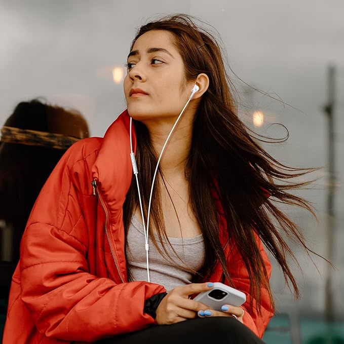 USB C Headphones for Samsung Galaxy S26 S25 S24 S23 S22 S21 S20 A56 A17 A16 Wired USB C Earbuds with Mic Volume Control Earphones USB Type C Headphones for iPhone 17 16 15 Pro Max Plus iPad 10 Pixel