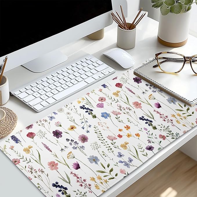 Floral Desk Mat Large Extend Mouse Pad XXL Beige Boho Desk Pad 35.4x15.7 Inch Cute Minimalist Flowers Mouse Pads Flowers Esthetics Computer Laptop Mouse Mat Non-Slip for Home Office Desktop Decor