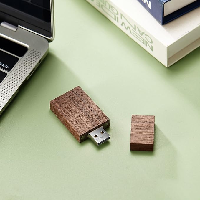 USB Flash Drive, 8GB Wooden USB2.0 High Speed USB Thumb Drives Memory Stick Pen Date Storage Stick Pendrive (Walnut)