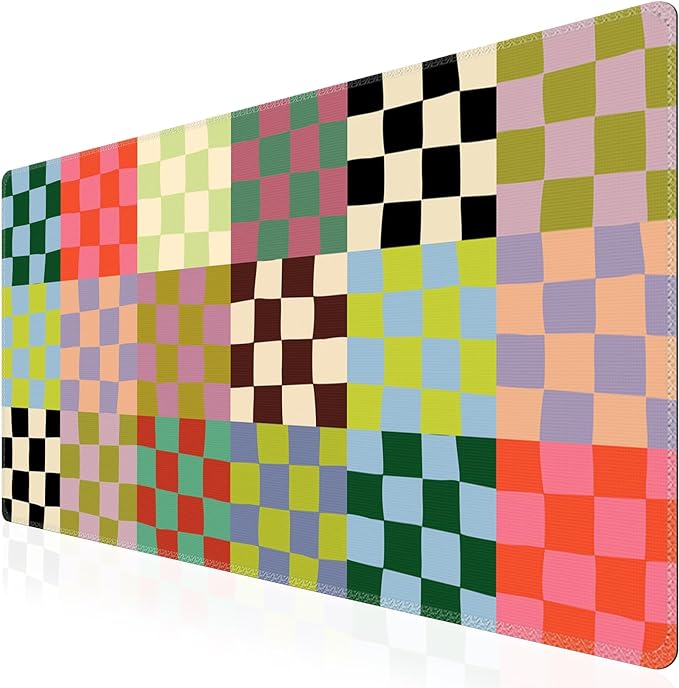 iCasso Checkered Desk Mat, Cute XXL Large Mouse Pad for Desk Cover, Anti-Slip Big Mousepad with Stitched Edges, Keyboard Mat for Computer Desktop Protector (Retro Checkered)