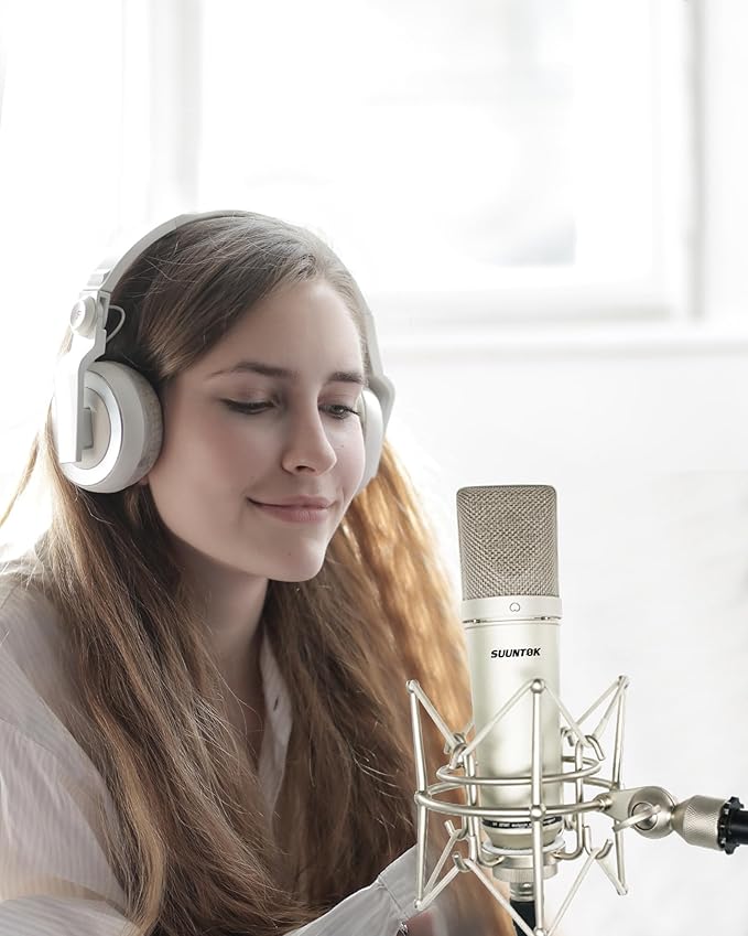 SUUNTOK XLR Microphone, Professional Condenser Microphone with 34mm Large Diaphragm, Cardioid Studio Recording Mic Computer Gaming PC TM87KB Mic Kit for Singing, Podcasting, YouTube (Silver)