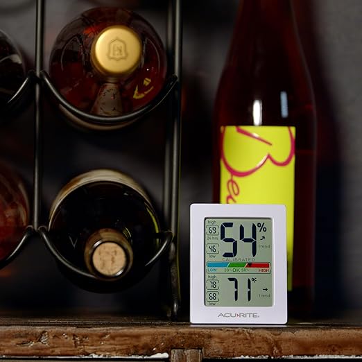 AcuRite Humidity Meter Hygrometer and Indoor Digital Thermometer with Temperature Gauge and Humidity Gauge, Room Thermometer Comfort Scale, 3 x 2.5 Inches, White (01083M)
