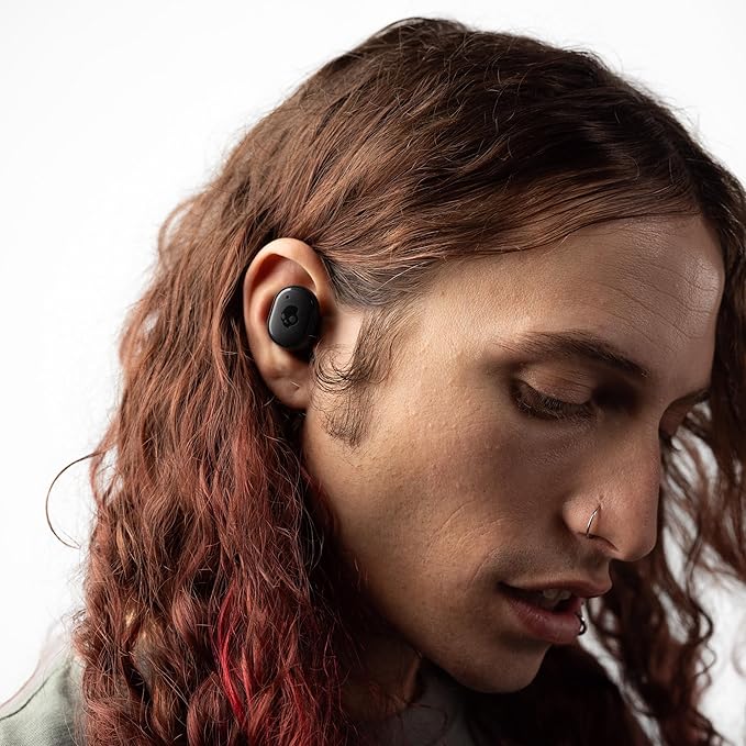 Skullcandy Grind Wireless Earbuds, Bluetooth Headphones, Up to 40 Hours Battery, Noise Isolating Fit, Microphone for iPhone Android, Customizable via Skull-iQ App - True Black