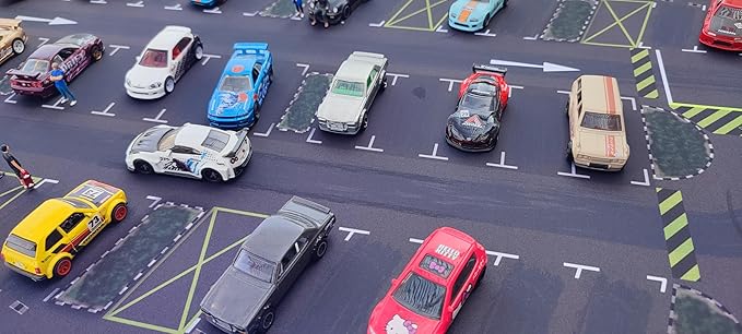 XXL 1/64 Scale Parking Lot Mouse Pad 90x40cm Non-Slip Rollable Desk Mat | Large Diorama Playmat for Hot Wheels, Matchbox, Mini GT, Tarmac, Inno64 and Diecast Car Collectors, Kids and Gamers