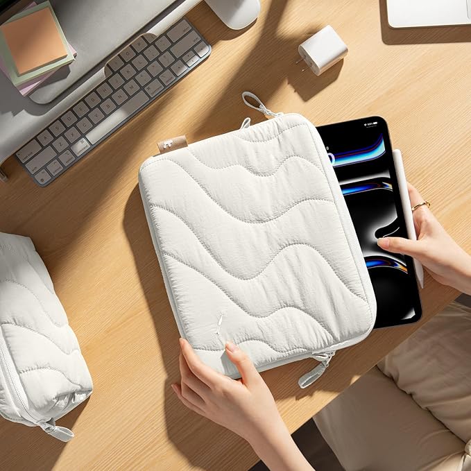 tomtoc 360 Protective Puffy Tablet Sleeve for 2026 11-inch iPad Air M4/M3, iPad Pro 2025 (M5/M4), iPad (A16) with Magic Keyboard/Smart Keyboard Folio, Quilted Soft Puffer iPad Case Bag