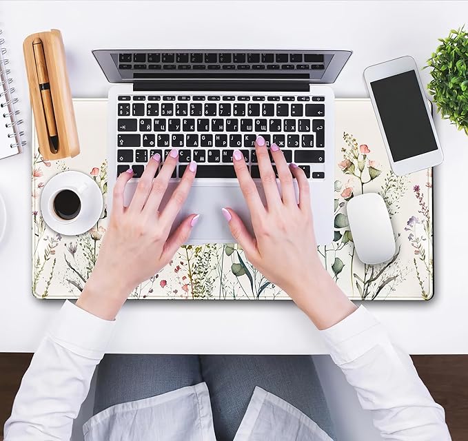 Floral Desk Mat Beige Boho Desk Pad, Large Extend Mouse Pad XXL, Cute Minimalist Flowers Keyboard Mat, Esthetics Desktop Mat Laptop Wireless Mouse Mat for Desk, Gift for Women 31.5"x15.75"