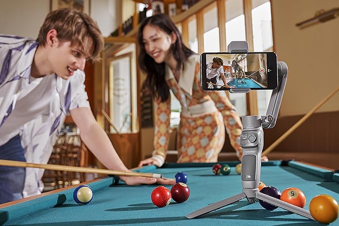 Zhiyun Smooth Q3 Combo, 3-Axis Phone Gimbal with Fill Light and Gimbal Bag, Portable & Foldable, Gesture Control, Video Recording, Auto Tracking Gimbal Stabilizer for Smartphone for iPhone & Android