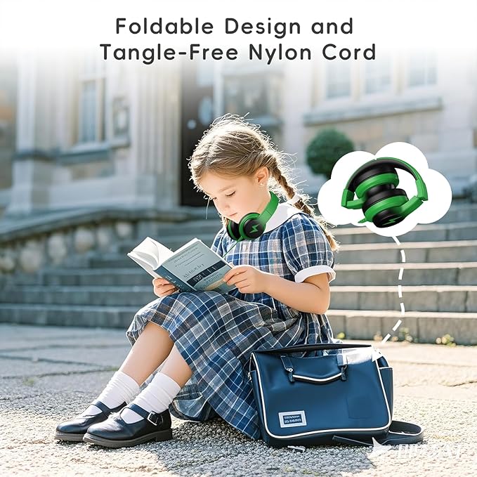 Candy Bila Kids Headphones, Wired Headphones for Kids Over Ear with Microphone, 85/94dB Volume Limiter Headphone for Girls Boys, Foldable Headphone for Learning & Entertainment, Black and Green