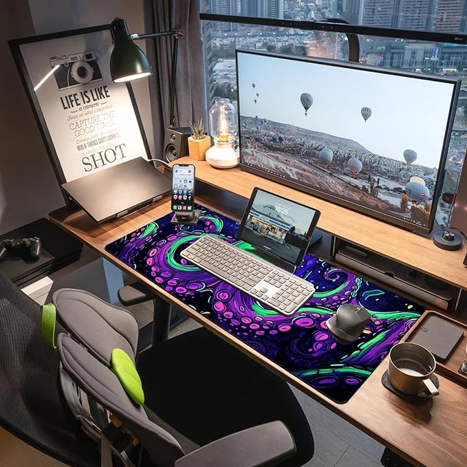 Extended Gaming Mouse Pad, Large Mouse Mat 3 mm Nature Rubber Base Mousepad with Stitched Edges, Non-Slip Desk Mat for Office Home Great Gift 31.5x11.8 Inch (Dark Octopus)