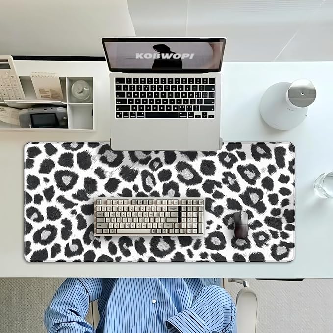 35.4 x 15.7 in, XXL Large Mouse Pad for Desk, Extended Keyboard Mouse Mat for Computer Office, Big Mouse pad with Stitched Edges, Gaming Pc-Black and White Leopard Print