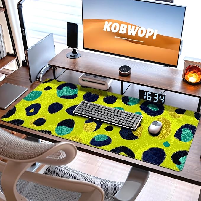 35.4 x 15.7 in, XXL Large Mouse Pad for Desk, Extended Keyboard Mouse Mat for Computer Office, Big Mouse pad with Stitched Edges, Gaming Pc-Abstract Leopard Print Light Green