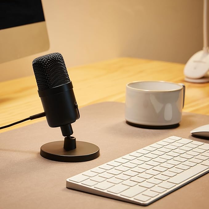 Amazon Basics USB Condenser Microphone for Streaming, Recording, and Podcasting on PC, Plug and Play, Cardioid Pickup, Adjustable Stand with 360° Rotation, Clear Sound, 5.8 x 3.4 inches, Black