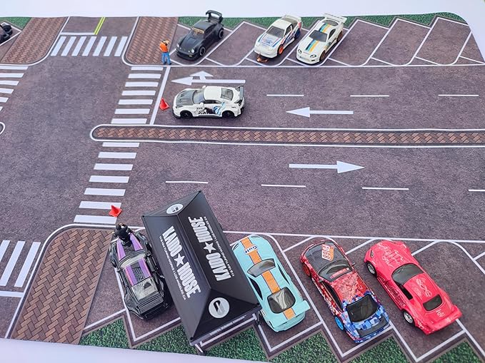 XXL 1/64 Scale Parking Lot Mouse Pad 90x40cm Non-Slip Rollable Desk Mat | Large Diorama Playmat for Hot Wheels, Matchbox, Mini GT, Tarmac, Inno64 and Diecast Car Collectors, Kids and Gamers